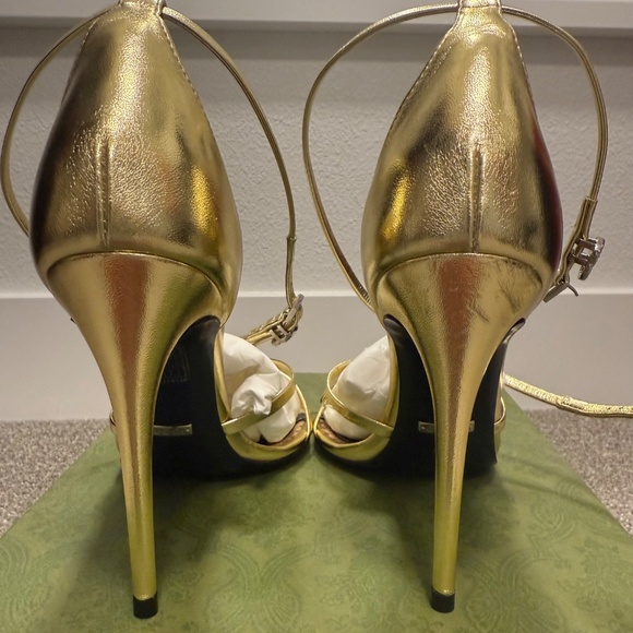Gucci Gold Silk Platino Heels New with box - Picture 6 of 6